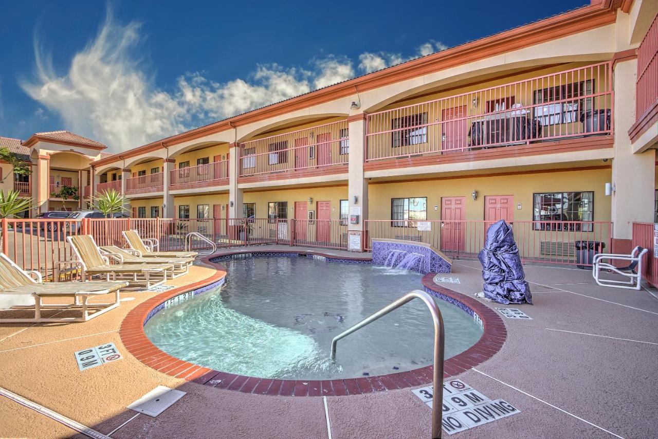 Casa Rosa Inn Port Isabel Εξωτερικό φωτογραφία